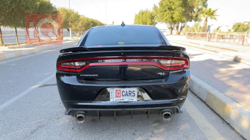 دودج تشارجر